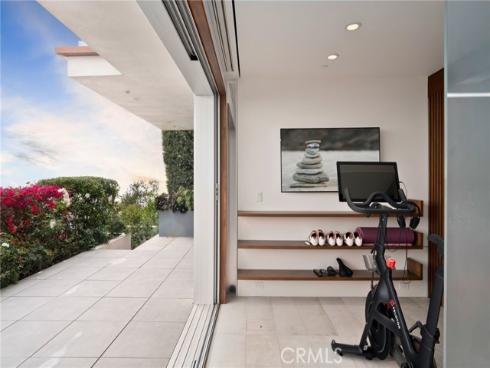 2517  Iris   Way, Laguna Beach, CA