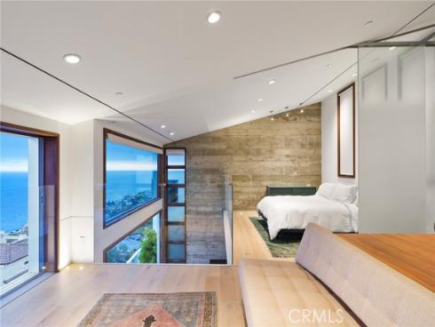 2517  Iris   Way, Laguna Beach, CA