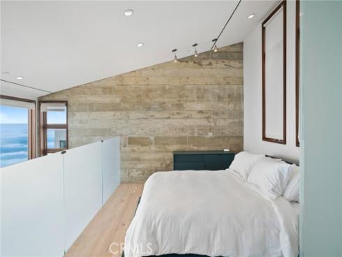 2517  Iris   Way, Laguna Beach, CA