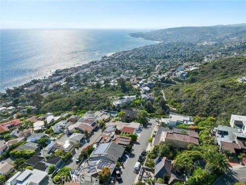 2517  Iris   Way, Laguna Beach, CA