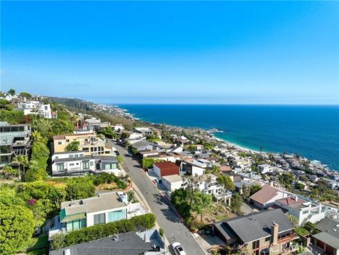 2517  Iris   Way, Laguna Beach, CA