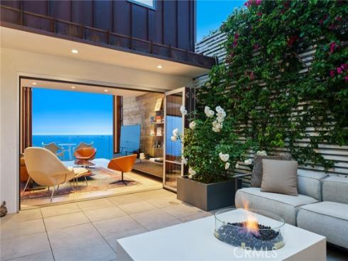 2517  Iris   Way, Laguna Beach, CA
