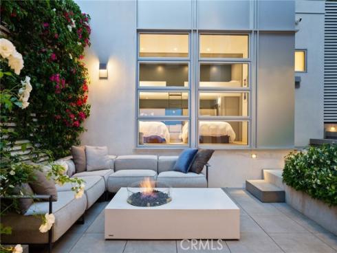 2517  Iris   Way, Laguna Beach, CA