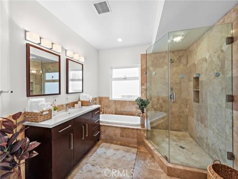 970 Quivera Street, Laguna Beach, CA