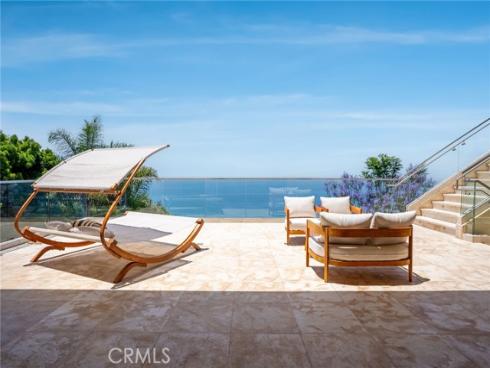 900  Gainsborough   Drive, Laguna Beach, CA