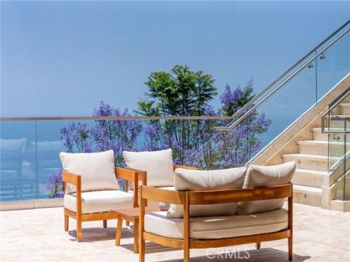 900  Gainsborough   Drive, Laguna Beach, CA