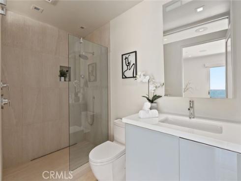 900  Gainsborough   Drive, Laguna Beach, CA