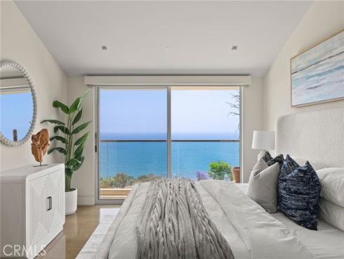 900  Gainsborough   Drive, Laguna Beach, CA