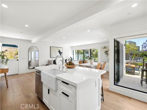 246  Fairview   Street, Laguna Beach, CA