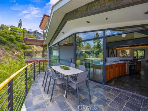 686  Diamond   Street, Laguna Beach, CA