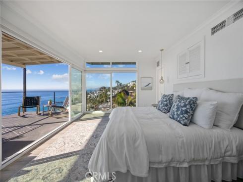 32015 Point Place , Laguna Beach, CA