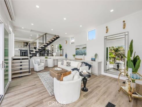 32015 Point Place , Laguna Beach, CA