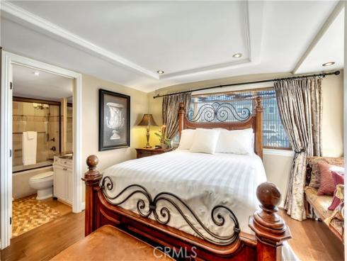 150  Cress Street  , Laguna Beach, CA