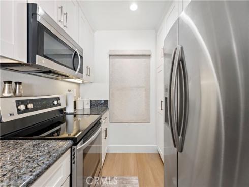 240  Moss  4  Street, Laguna Beach, CA