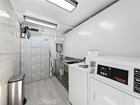 240  Moss  4  Street, Laguna Beach, CA