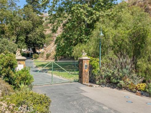 2072  Hidden Valley Canyon   Road, Laguna Beach, CA