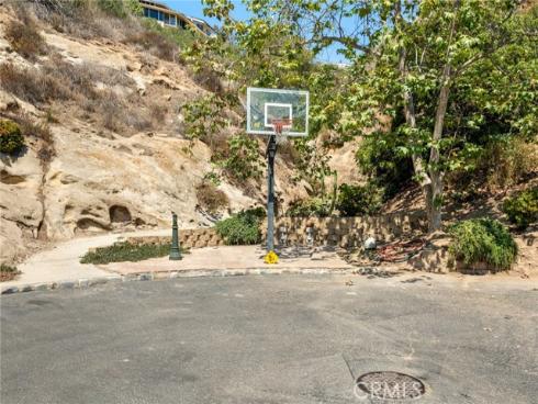 2072  Hidden Valley Canyon   Road, Laguna Beach, CA