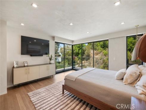 702  Diamond  , Laguna Beach, CA