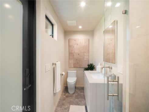 702  Diamond  , Laguna Beach, CA