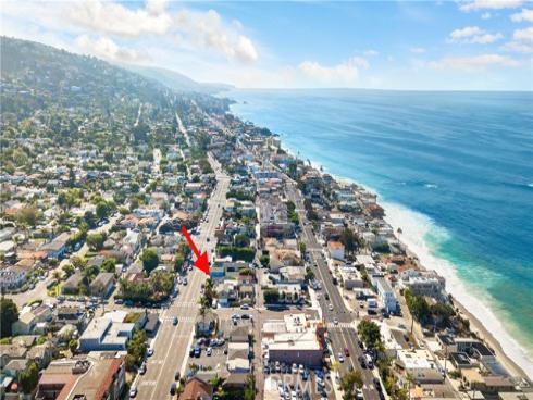 1029 Glenneyre Street