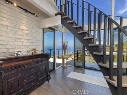 2480 Iris Way, Laguna Beach, CA