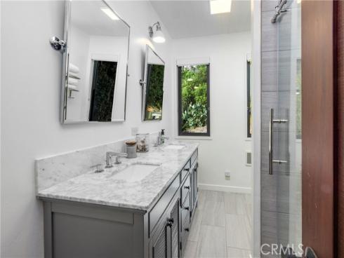 2480 Iris Way, Laguna Beach, CA