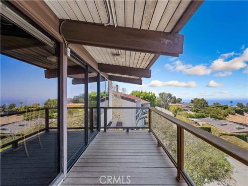 1969  San Remo   Drive, Laguna Beach, CA