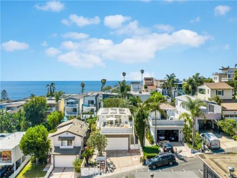 1071  Oro   Street, Laguna Beach, CA
