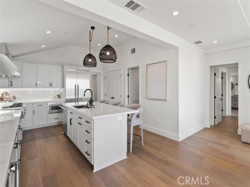 1373 N Coast   Highway, Laguna Beach, CA