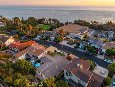 30802  Marilyn   Drive, Laguna Beach, CA