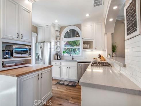 1025  Van Dyke   Drive, Laguna Beach, CA