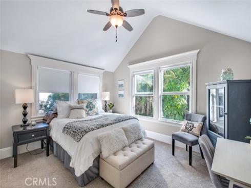 1025  Van Dyke   Drive, Laguna Beach, CA