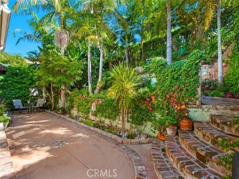 1025  Van Dyke   Drive, Laguna Beach, CA