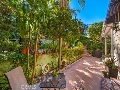 1025  Van Dyke   Drive, Laguna Beach, CA