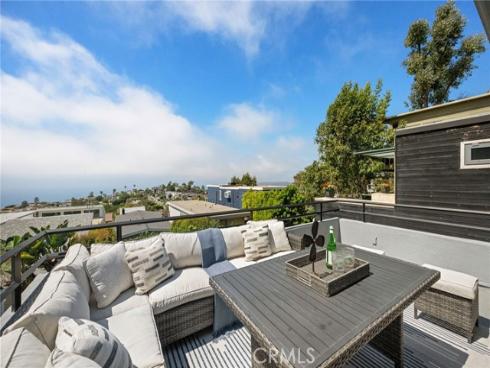 1077  Tia Juana   Street, Laguna Beach, CA