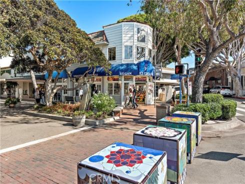 169  Mcknight Drive  , Laguna Beach, CA