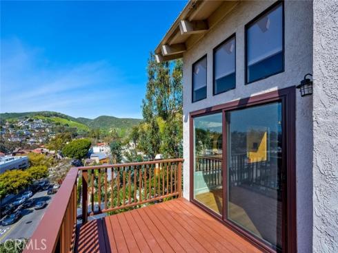 421  Loma Terrace  , Laguna Beach, CA