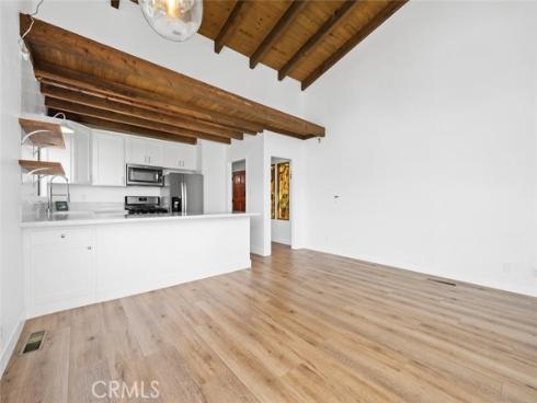 421  Loma Terrace  , Laguna Beach, CA