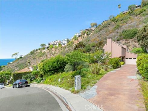 480  Nyes   Place, Laguna Beach, CA