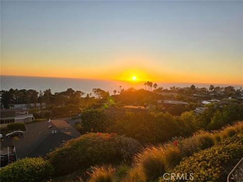 21702  Ocean Vista  B  Drive, Laguna Beach, CA