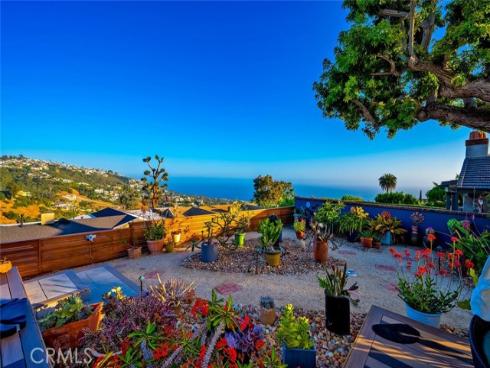 1687  Temple Hills   Drive, Laguna Beach, CA