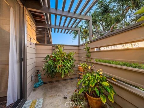 1687  Temple Hills   Drive, Laguna Beach, CA