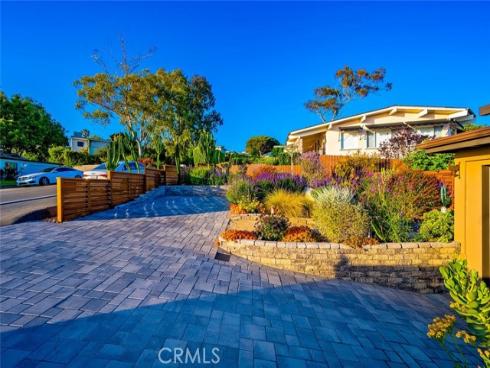 1687  Temple Hills   Drive, Laguna Beach, CA