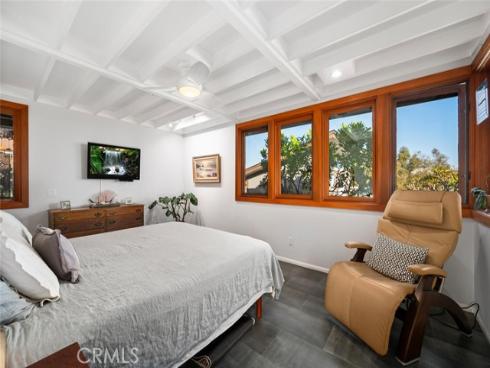 1687  Temple Hills   Drive, Laguna Beach, CA