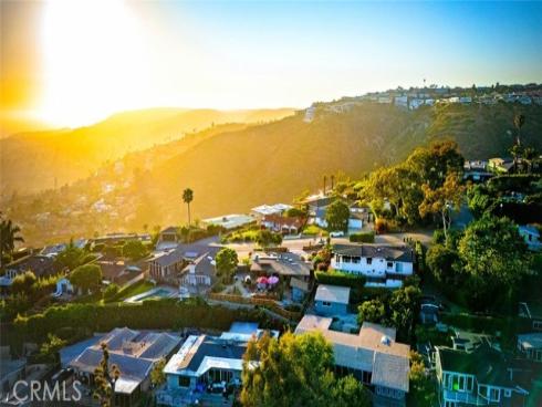 1687  Temple Hills   Drive, Laguna Beach, CA