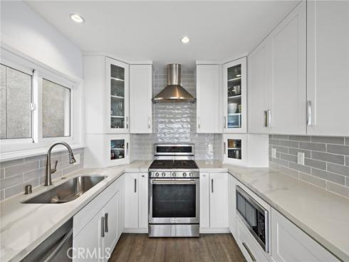 520 Cliff 304 Drive, Laguna Beach, CA