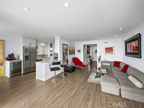 520 Cliff 304 Drive, Laguna Beach, CA