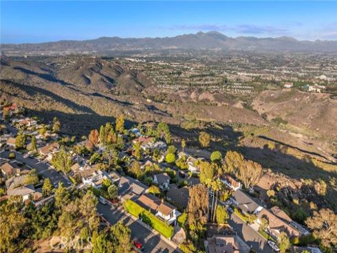 3030  Mountain View Dr  , Laguna Beach, CA