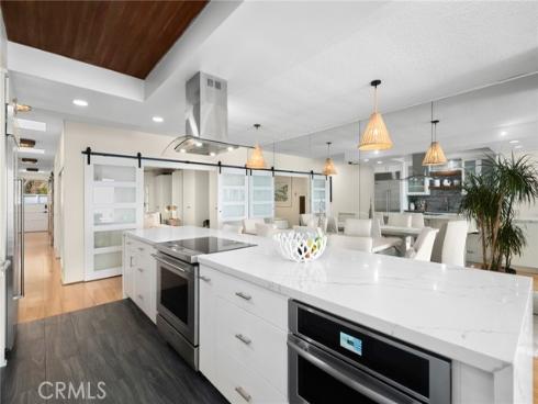 716 Cliff Drive, Laguna Beach, CA