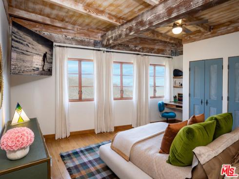 791  Nyes   Place, Laguna Beach, CA